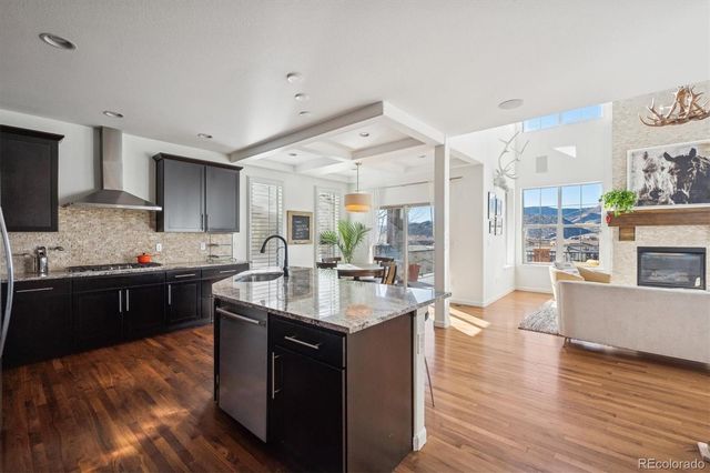 15268 W La Salle Avenue, Lakewood, CO 80228