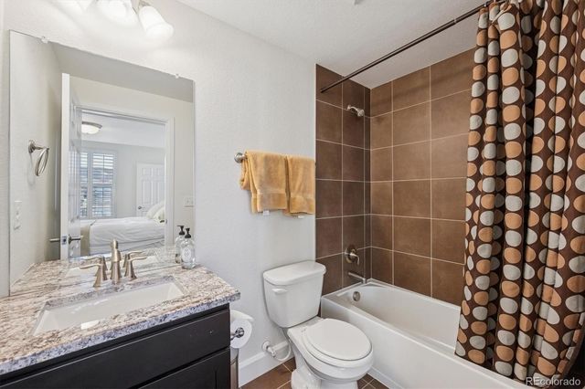 15268 W La Salle Avenue, Lakewood, CO 80228