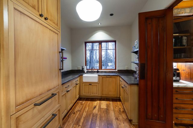 23021 Brushline Court, Bend, OR 97701