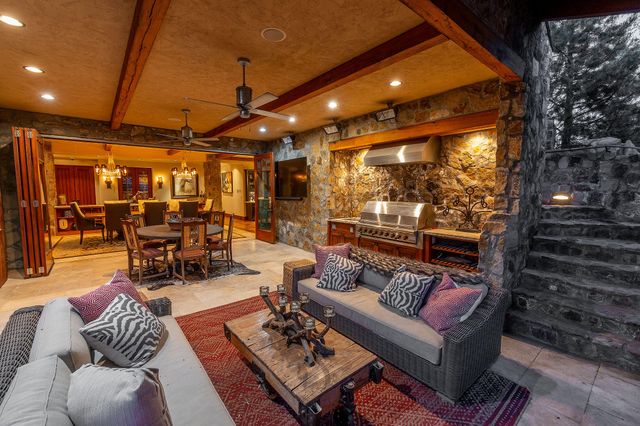 23021 Brushline Court, Bend, OR 97701