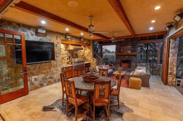 23021 Brushline Court, Bend, OR 97701