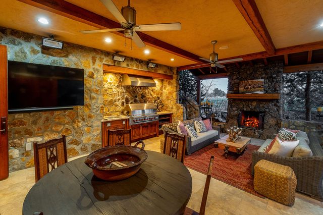 23021 Brushline Court, Bend, OR 97701