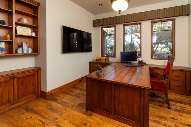 23021 Brushline Court, Bend, OR 97701