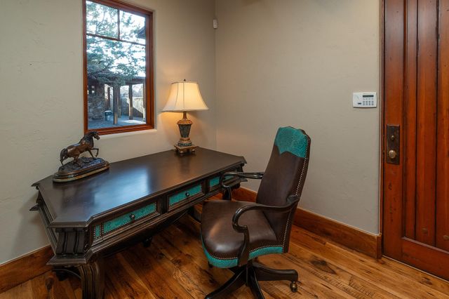 23021 Brushline Court, Bend, OR 97701