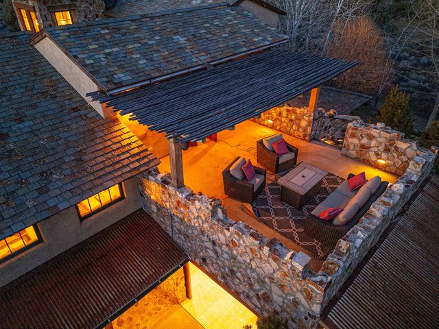 23021 Brushline Court, Bend, OR 97701