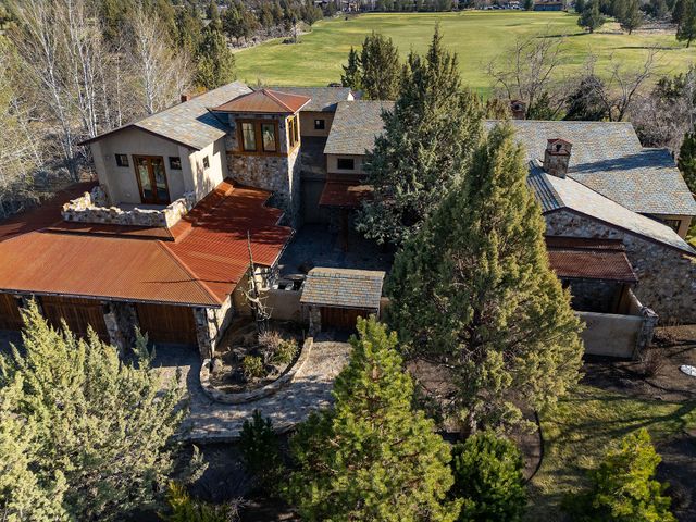 23021 Brushline Court, Bend, OR 97701