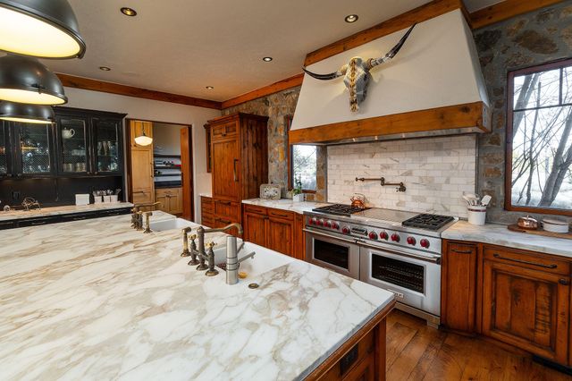 23021 Brushline Court, Bend, OR 97701