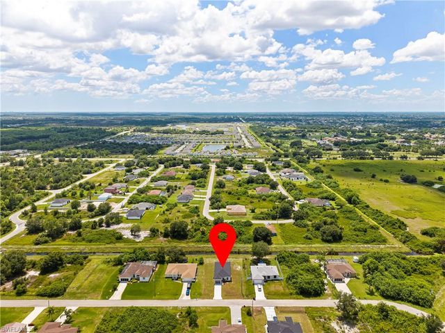 512 Caywood AVE S, Lehigh Acres, FL 33974