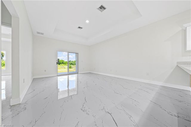 512 Caywood AVE S, Lehigh Acres, FL 33974
