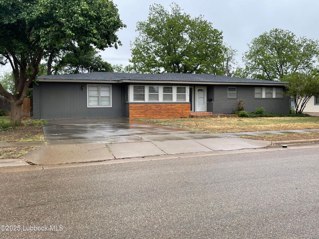 3614 28th Street, Lubbock, TX 79410