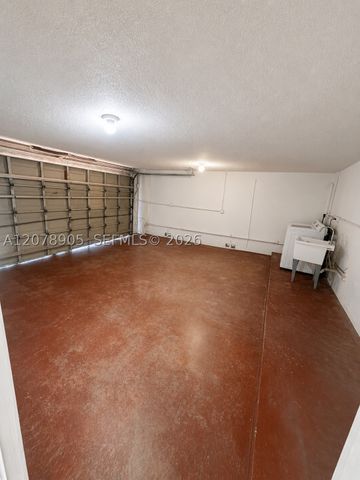 11981 SW 271st Ter, Homestead, FL 33032
