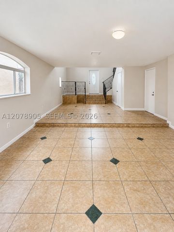 11981 SW 271st Ter, Homestead, FL 33032