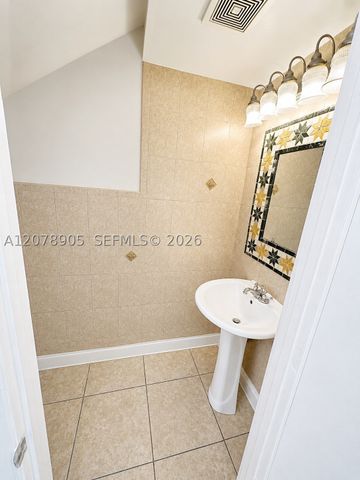 11981 SW 271st Ter, Homestead, FL 33032