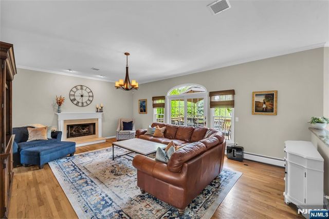 512 Brook Avenue, River Vale, NJ 07675