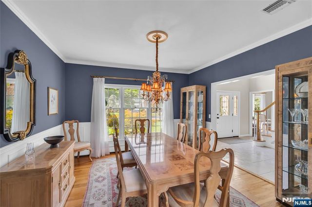 512 Brook Avenue, River Vale, NJ 07675