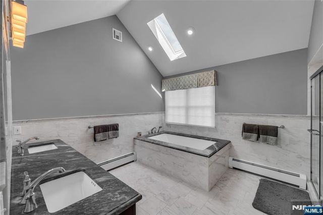 512 Brook Avenue, River Vale, NJ 07675