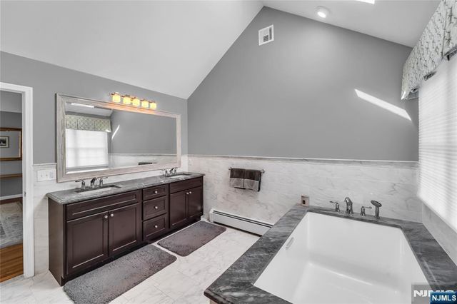 512 Brook Avenue, River Vale, NJ 07675