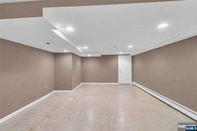 512 Brook Avenue, River Vale, NJ 07675