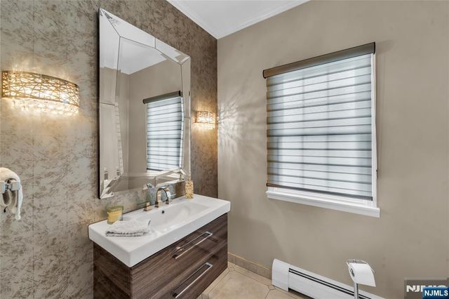 512 Brook Avenue, River Vale, NJ 07675