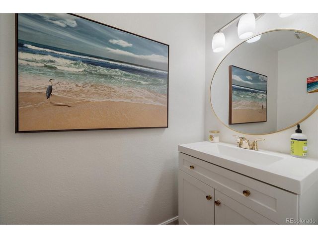 8739 E Otero Cir, Centennial, CO 80112