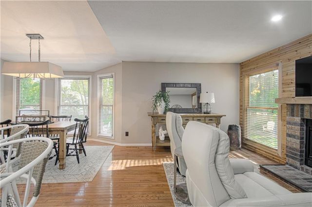 15749 W 137th Street, Olathe, KS 66062