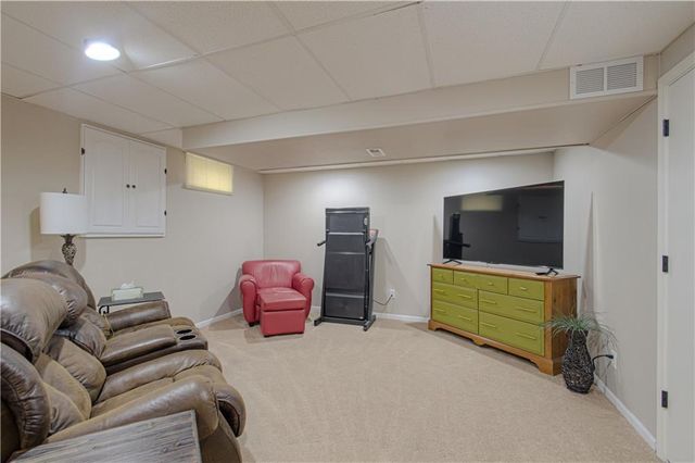 15749 W 137th Street, Olathe, KS 66062