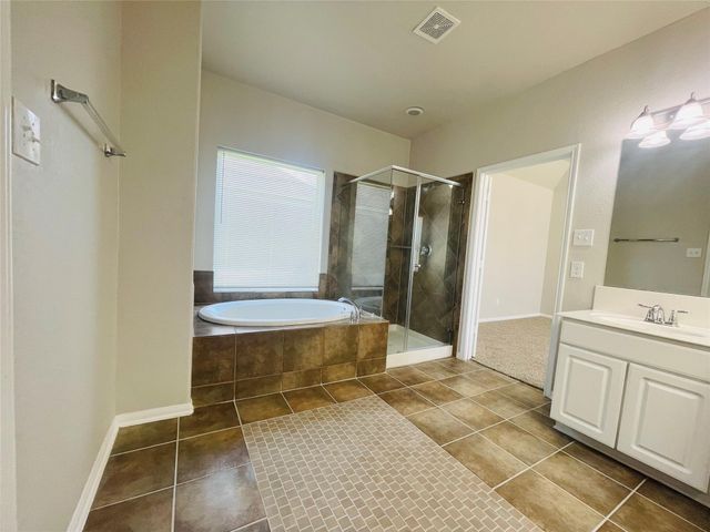 4702 Sedgewood Drive, Rosenberg, TX 77471