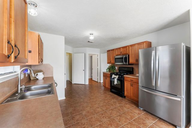 7203 Cool Springs Court, Magnolia, TX 77354