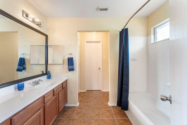 7203 Cool Springs Court, Magnolia, TX 77354