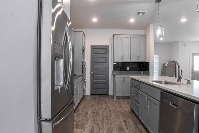 4670 Antelope Valley, Guthrie, OK 73044