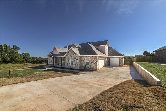 4670 Antelope Valley, Guthrie, OK 73044