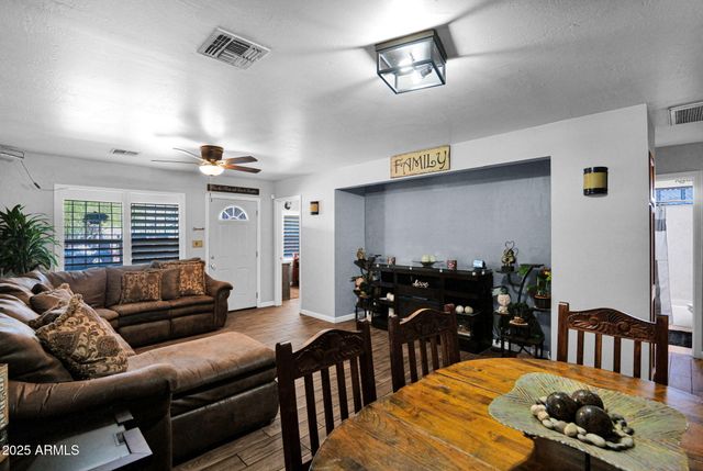 1433 E GARFIELD Street, Phoenix, AZ 85006