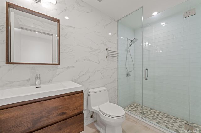 166-15 35th Avenue, Flushing, NY 11358
