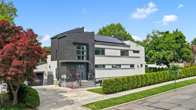 166-15 35th Avenue, Flushing, NY 11358