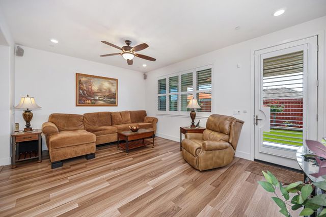 8536 Avelin Pl, El Dorado Hills, CA 95762