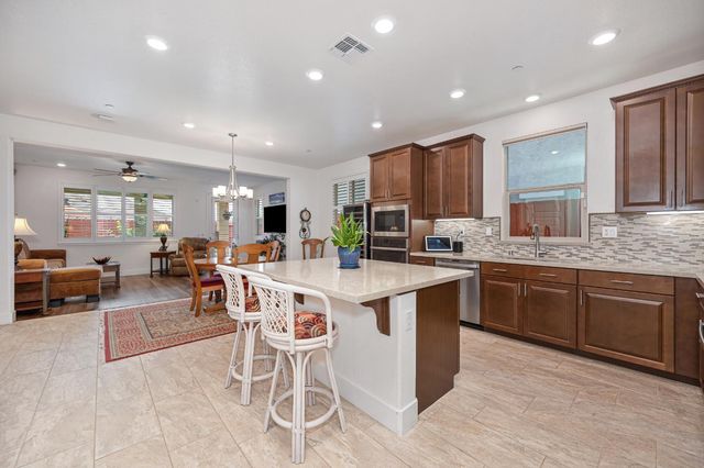 8536 Avelin Pl, El Dorado Hills, CA 95762