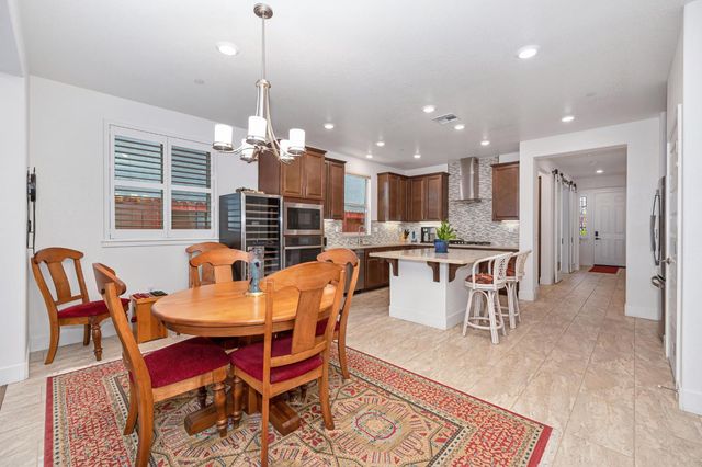 8536 Avelin Pl, El Dorado Hills, CA 95762