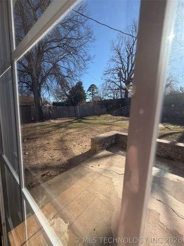 5716 S 80th East Avenue, Tulsa, OK 74145