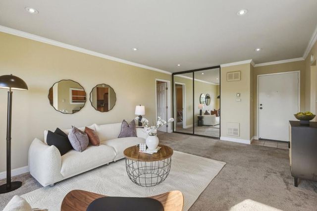 800 N Delaware Street 303, San Mateo, CA 94401