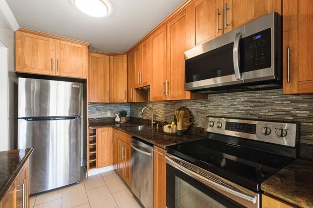 800 N Delaware Street 303, San Mateo, CA 94401