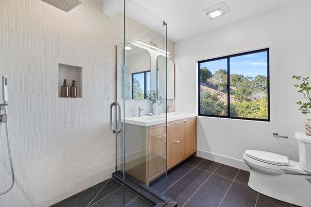 760 Loma Court, Redwood City, CA 94062