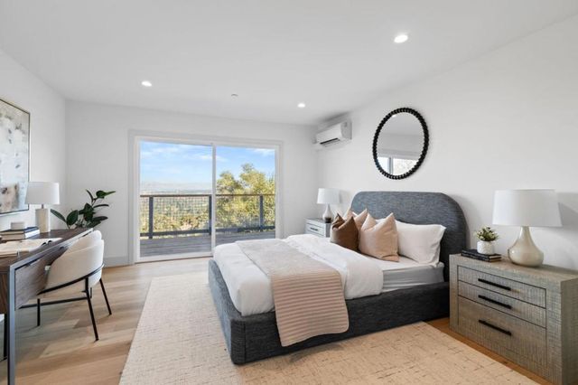 760 Loma Court, Redwood City, CA 94062