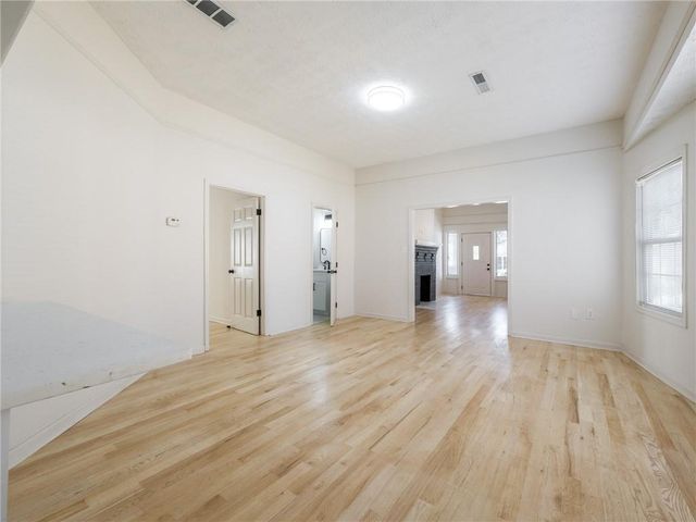 1402 Graham SW Street, Atlanta, GA 30310