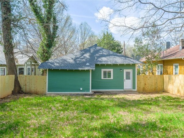 1402 Graham SW Street, Atlanta, GA 30310