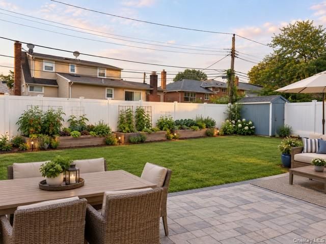 31 Underhill Avenue, Syosset, NY 11791