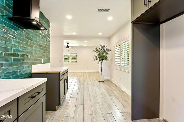 1121 La Puerta Street, Los Angeles, CA 90023