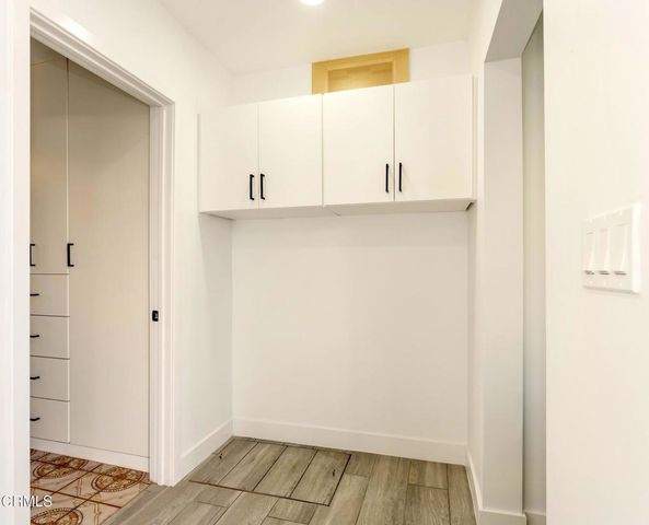 1121 La Puerta Street, Los Angeles, CA 90023