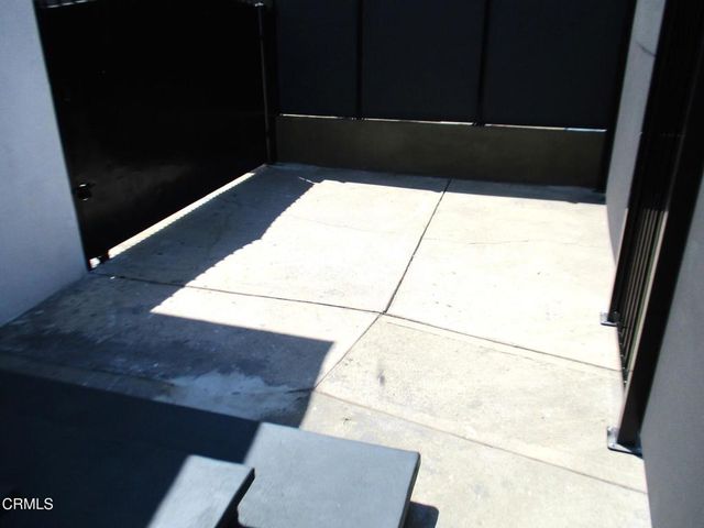 1121 La Puerta Street, Los Angeles, CA 90023