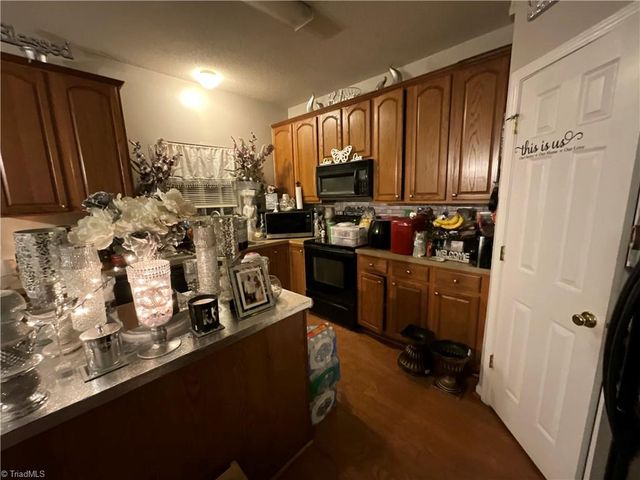 3105 Leo Drive, Greensboro, NC 27405