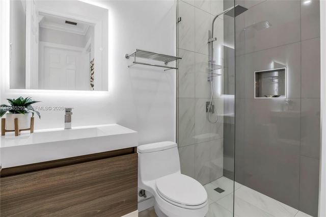 5311 SW 184th Way, Miramar, FL 33029